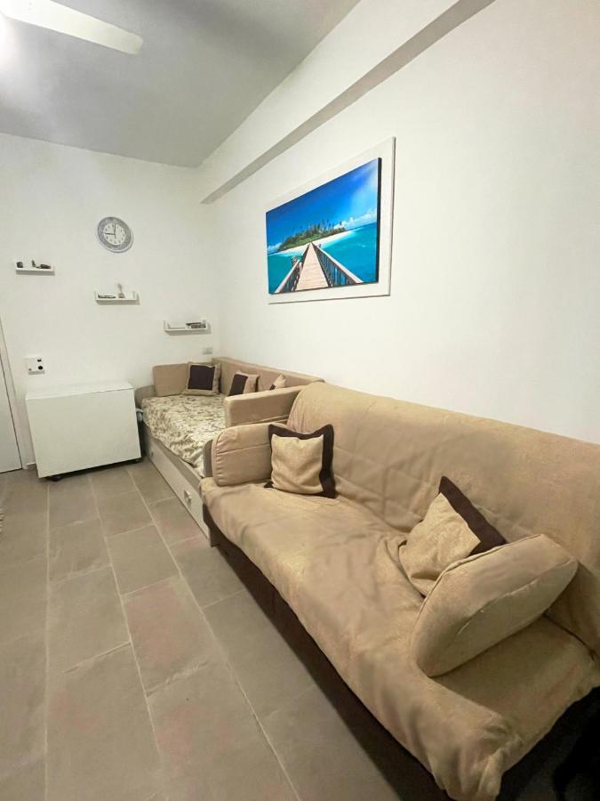 Casa Vacanza Giardini Naxos Taormina Miranaxos Zewnętrze zdjęcie